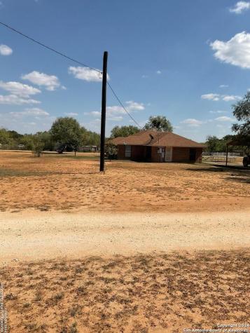 636 Fm 2790 Lytle TX 78052