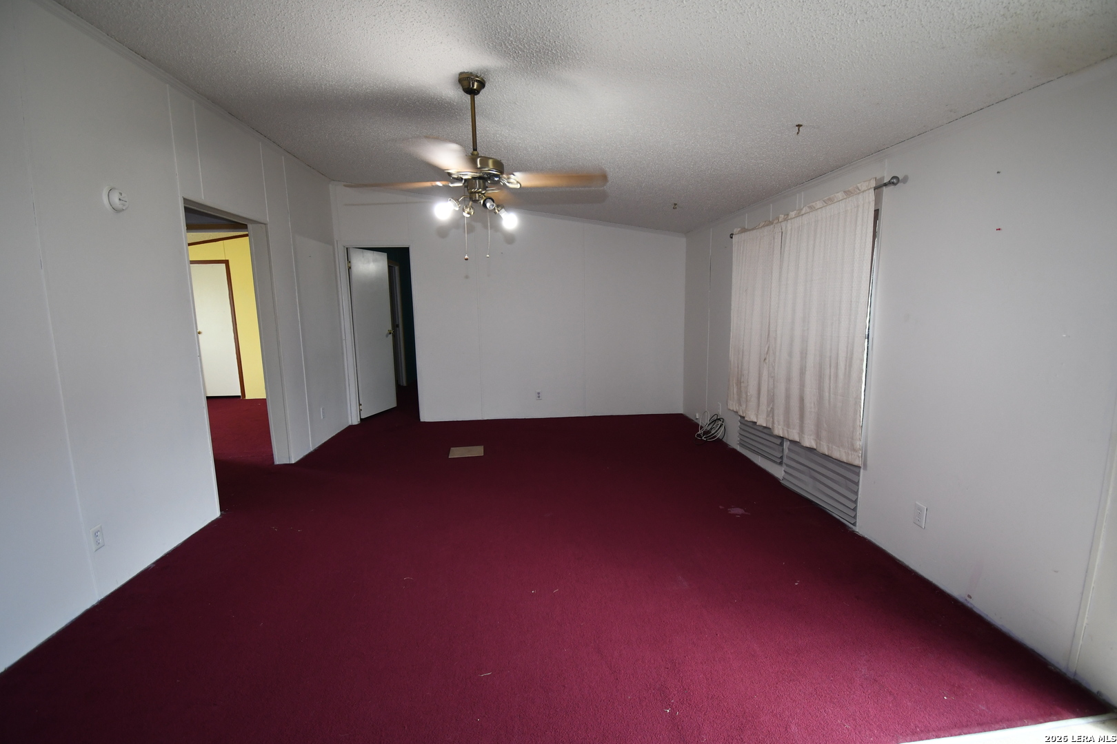 517 Corley Drive Devine TX 78016