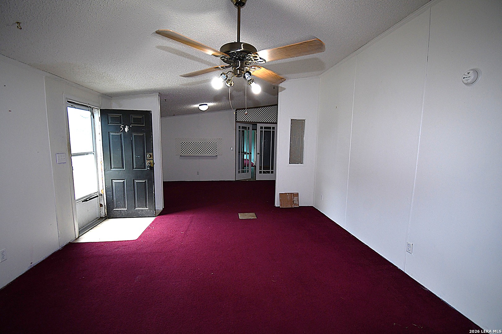 517 Corley Drive Devine TX 78016