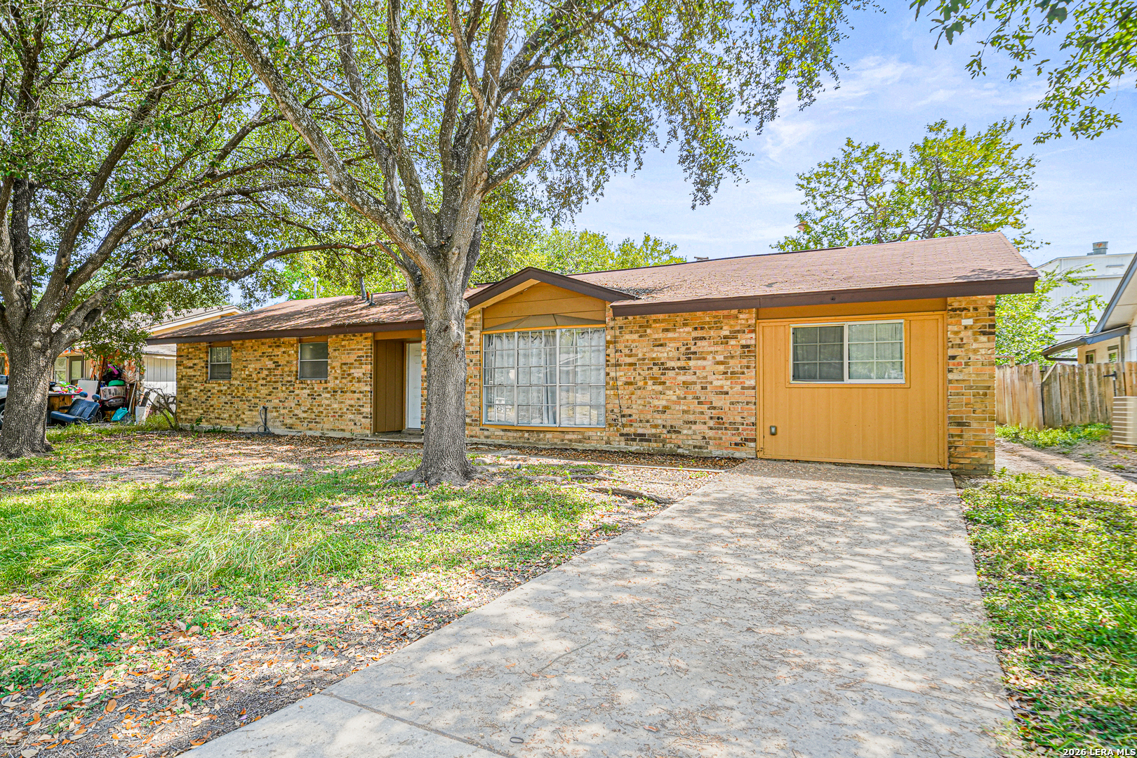 5102 Village Row San Antonio TX 78218