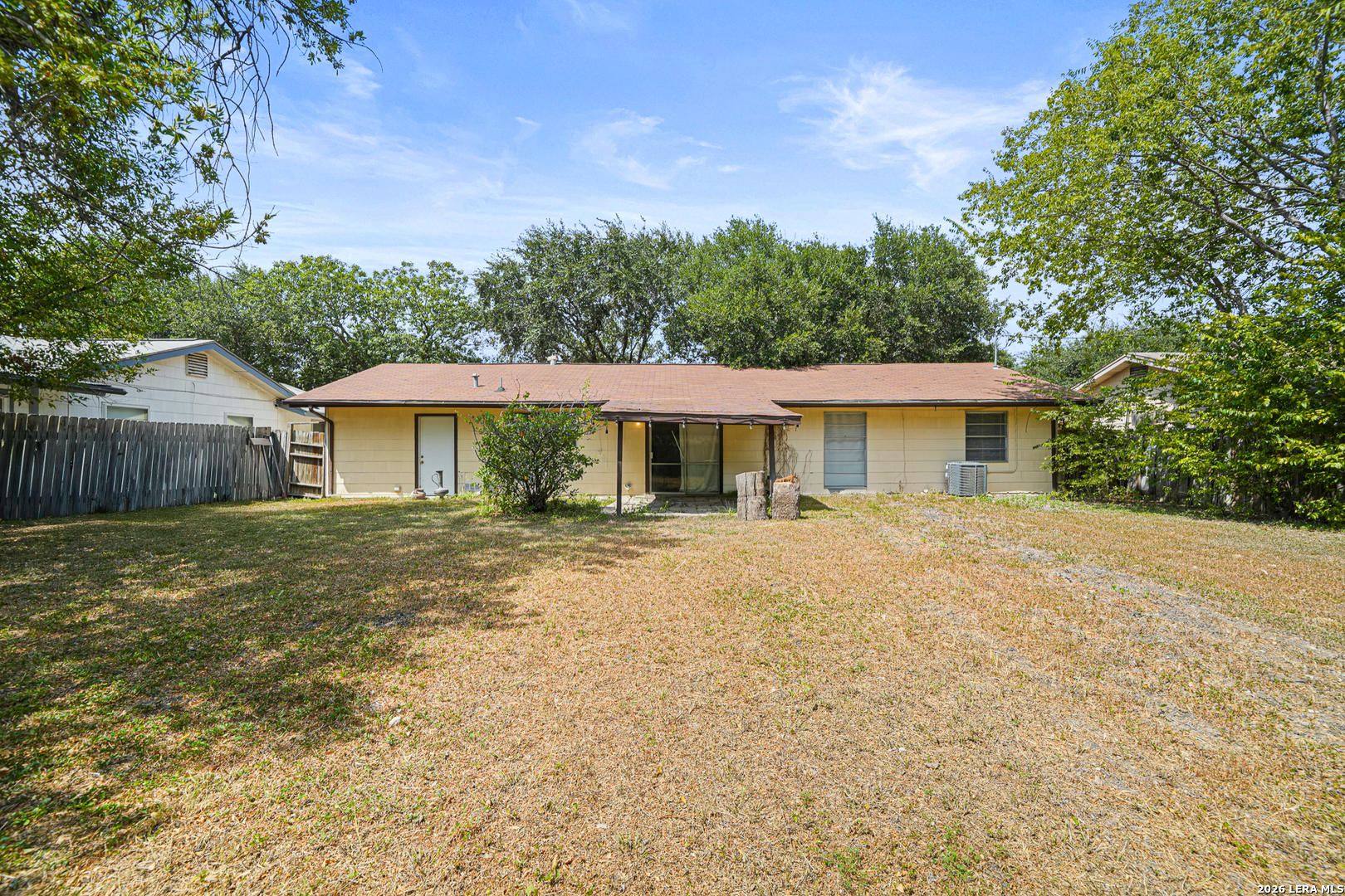 5102 Village Row San Antonio TX 78218