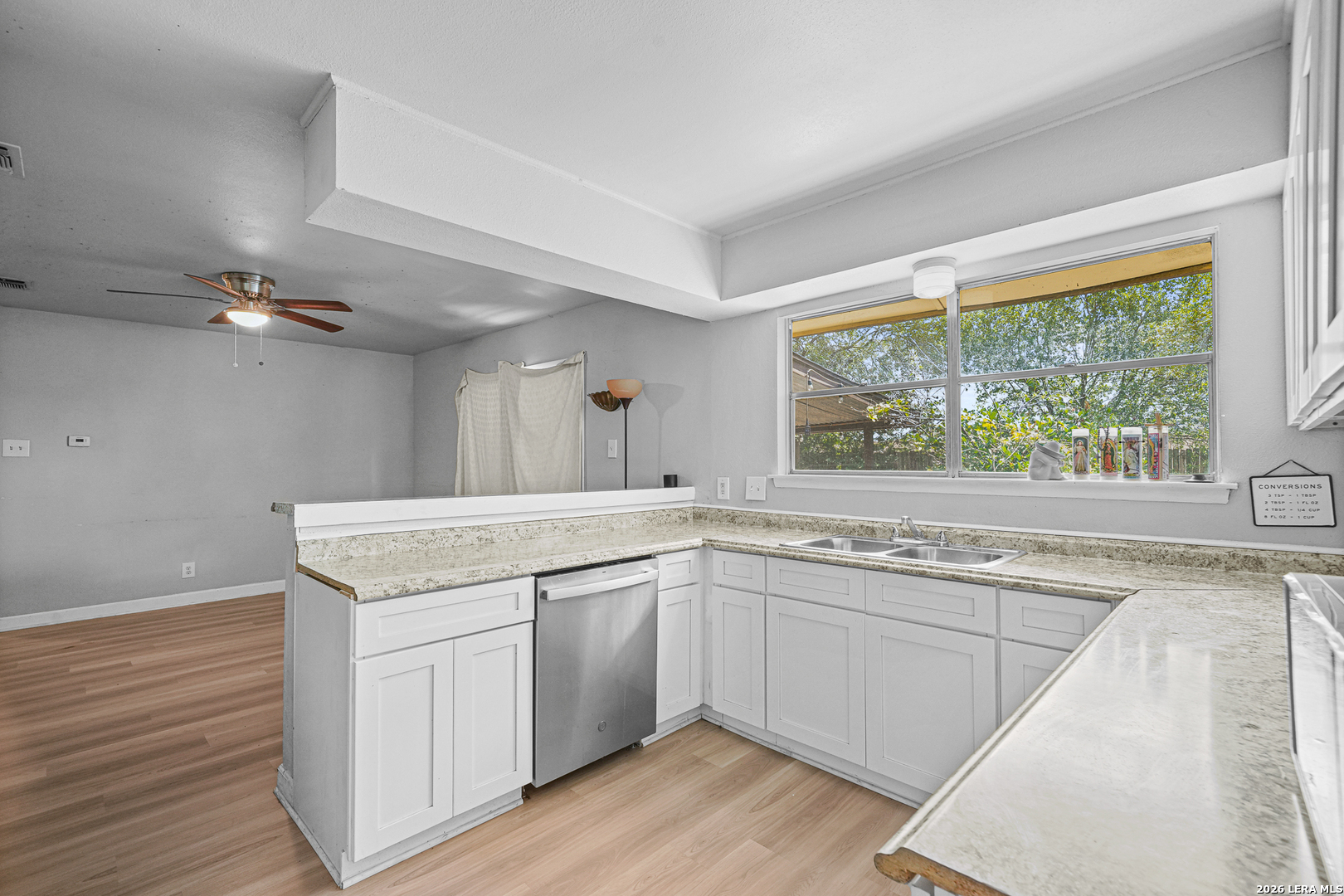 5102 Village Row San Antonio TX 78218