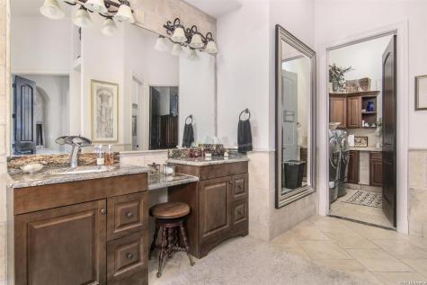 9469 Canyon Mist Helotes TX 78023
