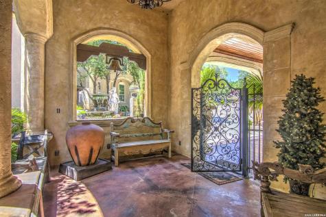 9469 Canyon Mist Helotes TX 78023