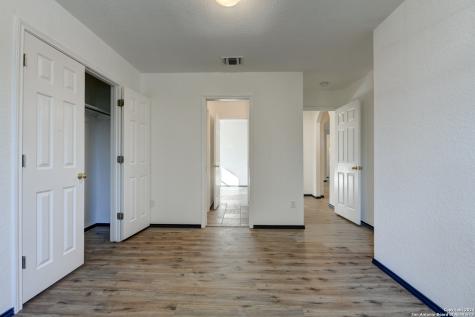 8234 Grissom Circle San Antonio TX 78251