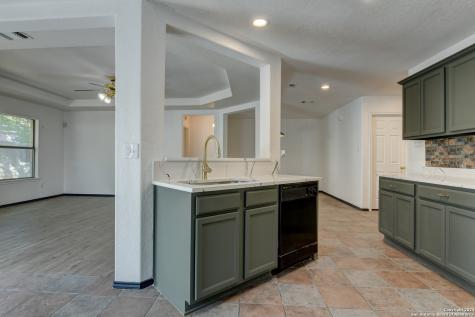 8234 Grissom Circle San Antonio TX 78251