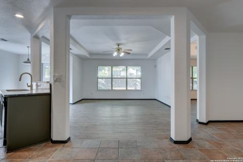 8234 Grissom Circle San Antonio TX 78251