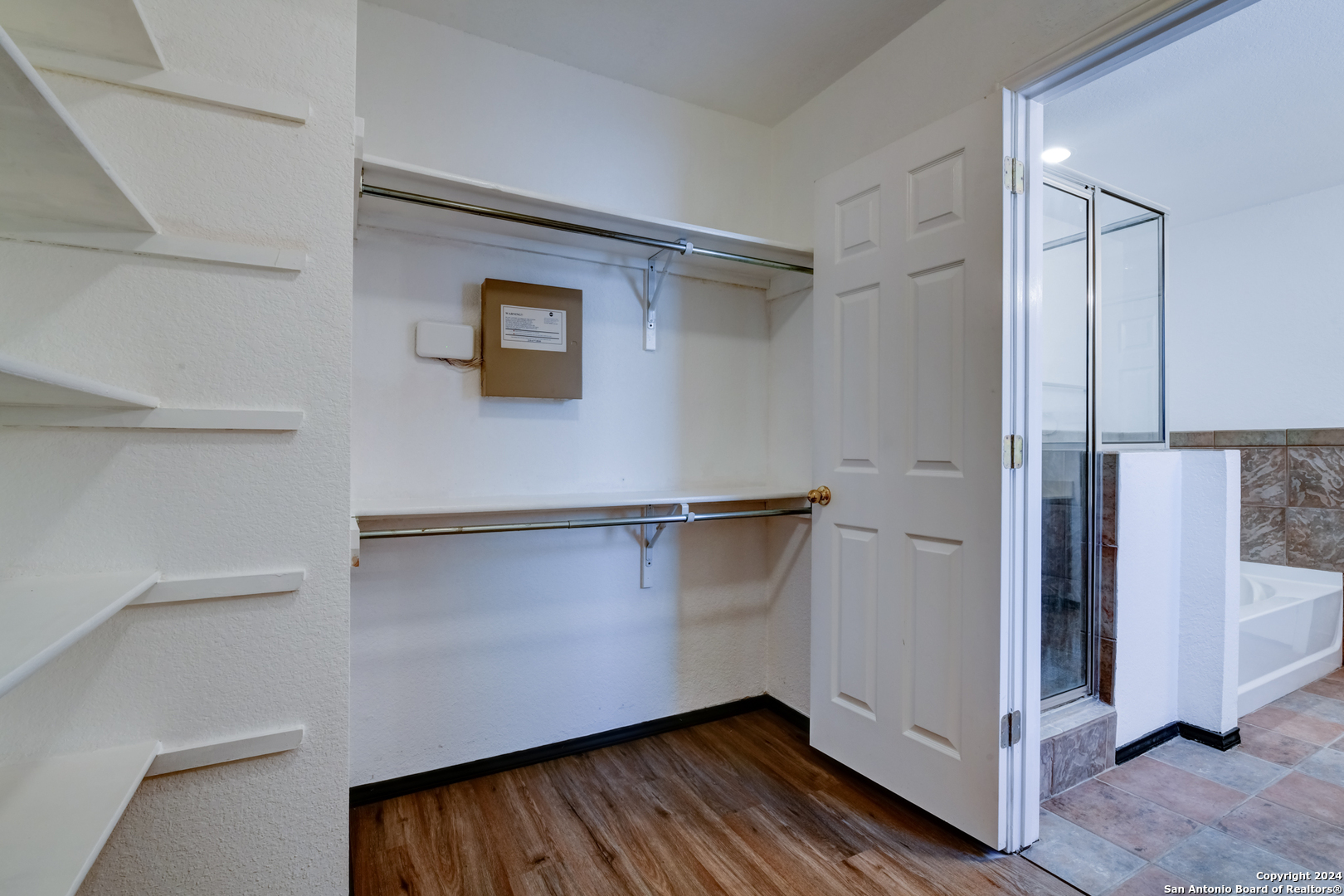 8234 Grissom Circle San Antonio TX 78251