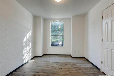 8234 Grissom Circle San Antonio TX 78251