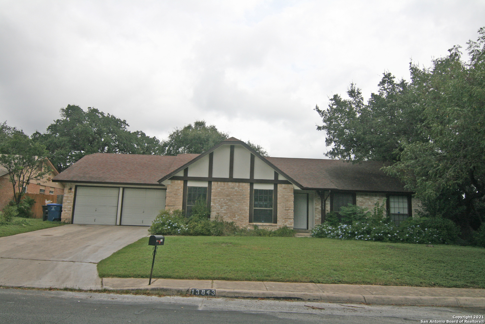 13843 Susancrest Drive San Antonio TX 78232
