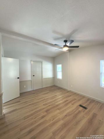105 Tabler Seguin TX 78155