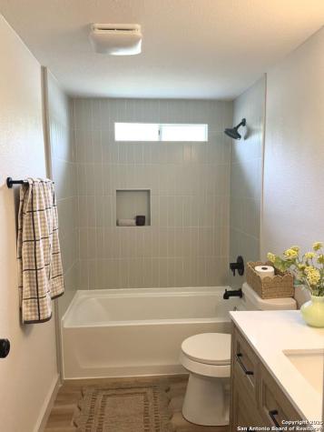 105 Tabler Seguin TX 78155