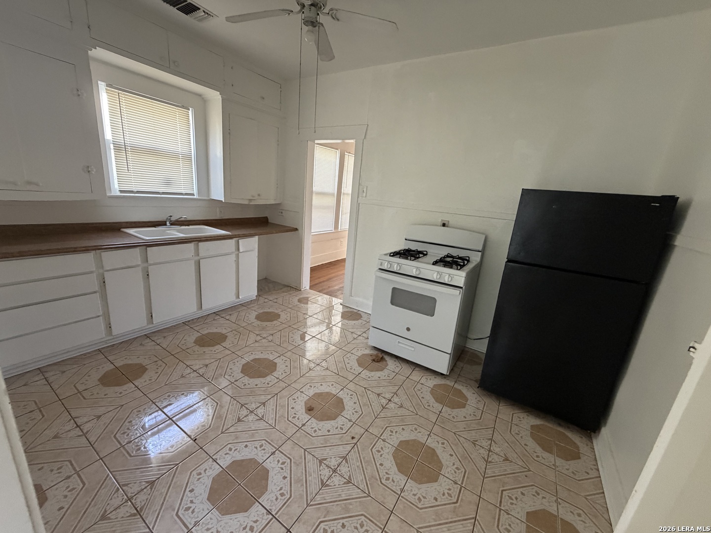 1214 Kayton Avenue San Antonio TX 78210