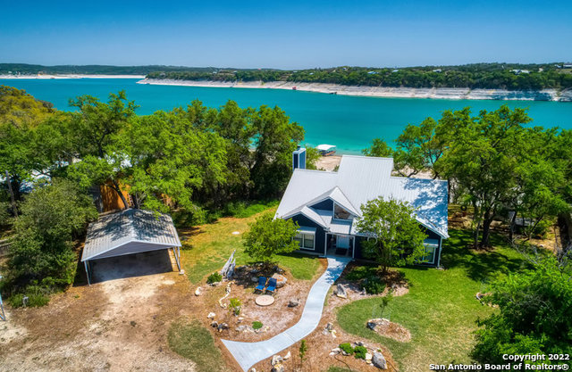 535 Prospect Hill Road Lakehills TX 78063