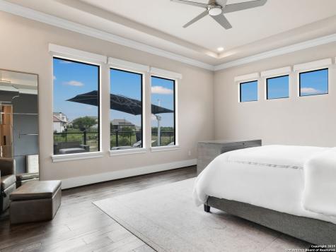 4020 Luz Del Faro San Antonio TX 78261