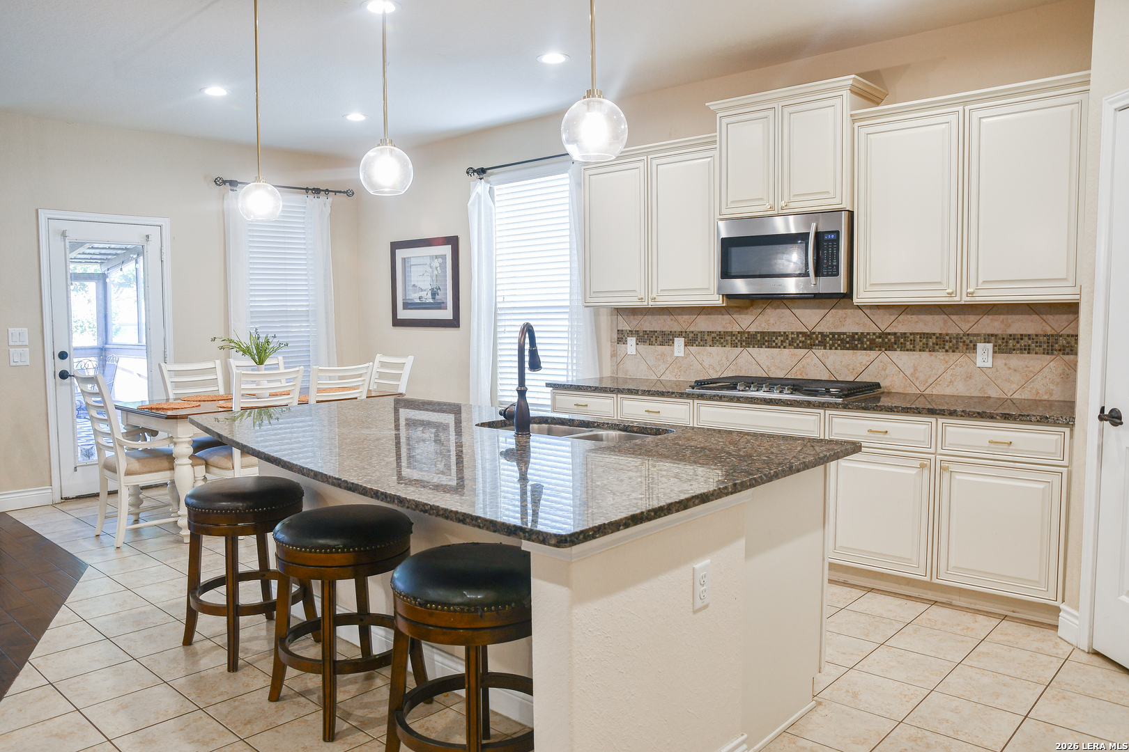 27419 Valle Bluff Boerne TX 78015
