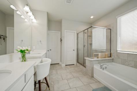 10530 Coyote Run San Antonio TX 78254