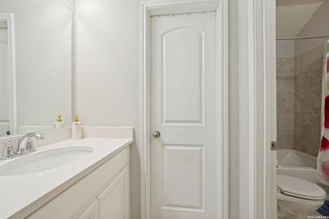 10530 Coyote Run San Antonio TX 78254