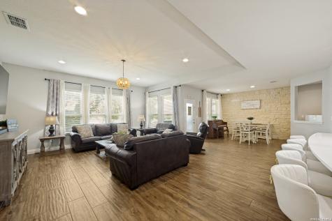 10530 Coyote Run San Antonio TX 78254
