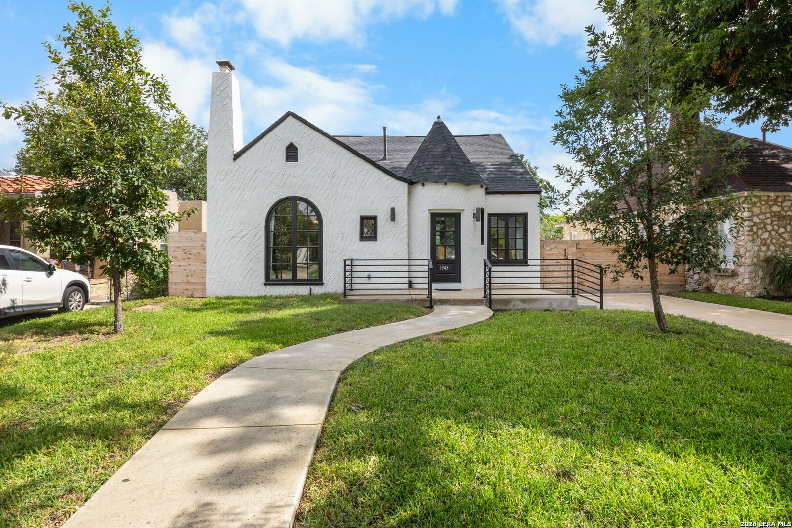 1943 W Magnolia Avenue San Antonio TX 78201