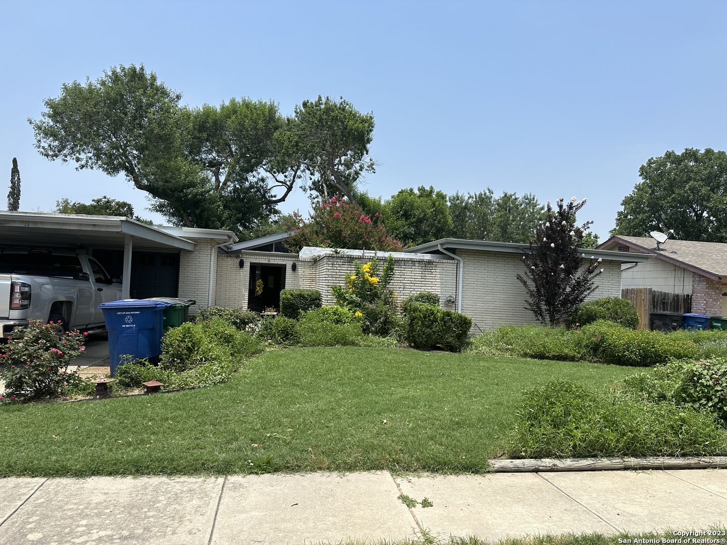 7411 Meadow Breeze Drive San Antonio TX 78227