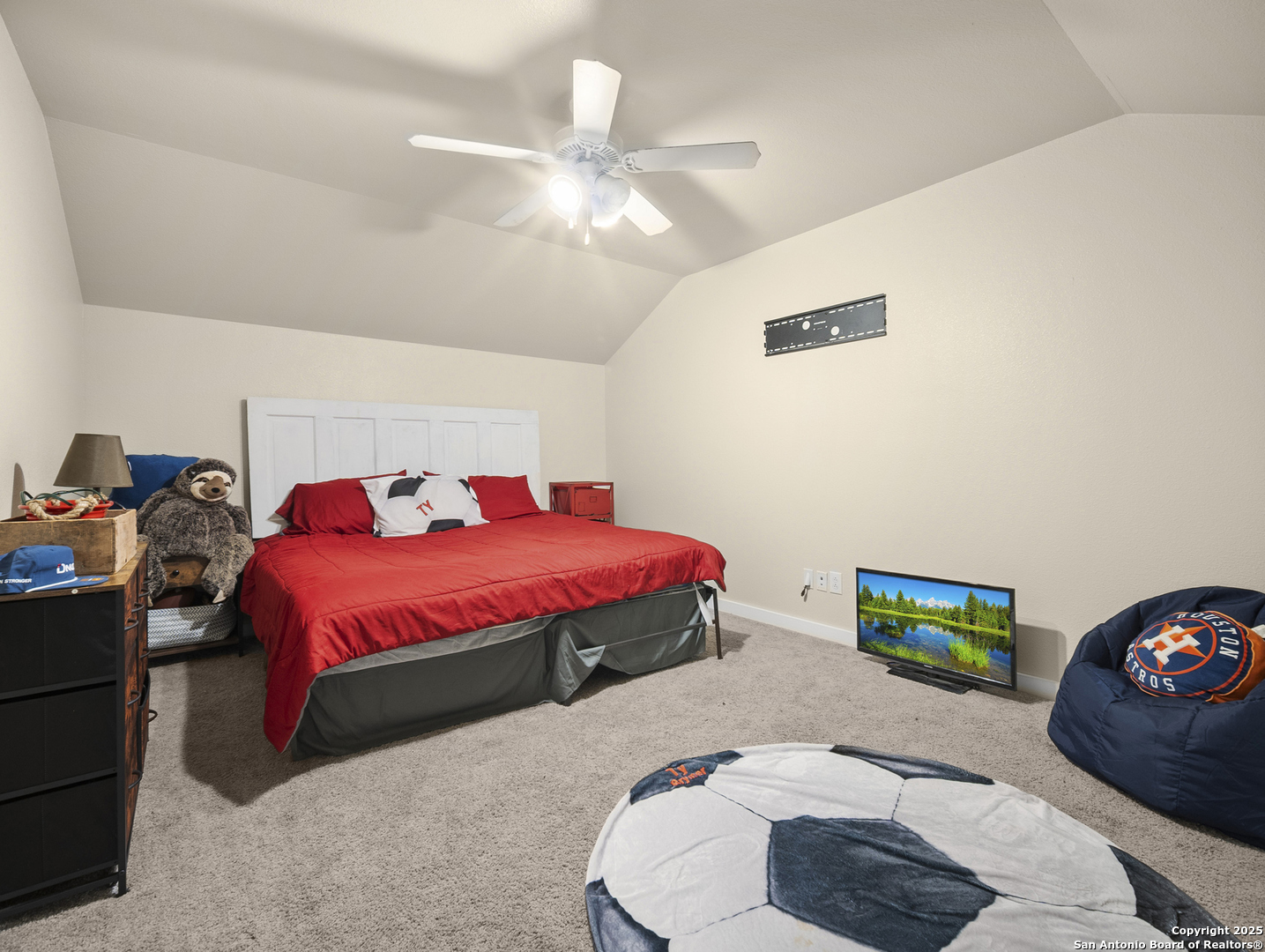 590 County Road 431 Pleasanton TX 78064
