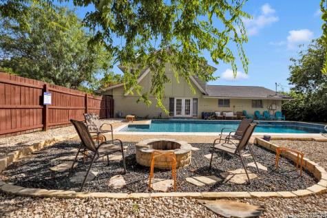 103 Shalimar Castle Hills TX 78213