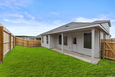 4999 Mission Tejas Road Marion TX 78124