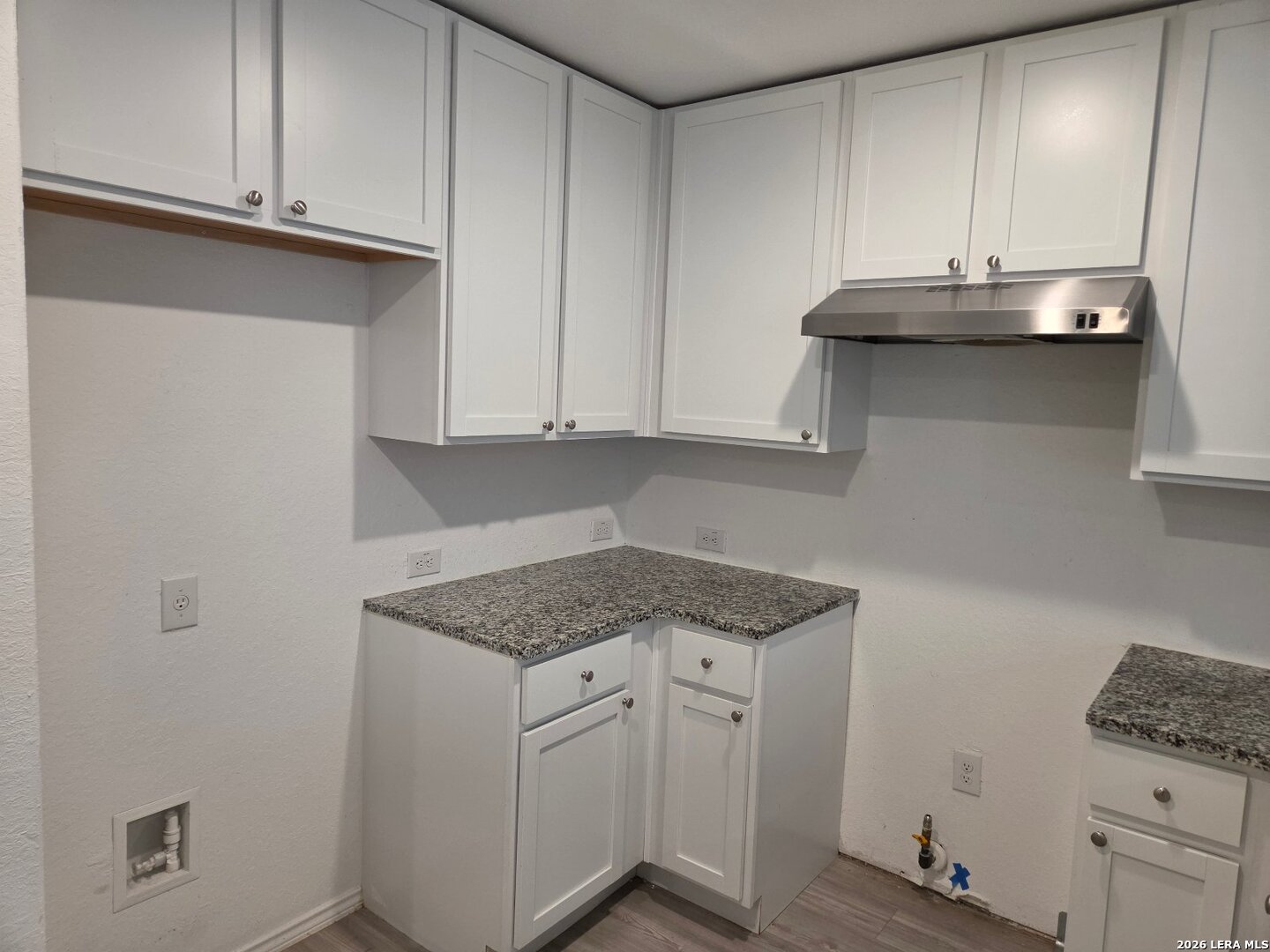 8112 Nube Medina San Antonio TX 78252