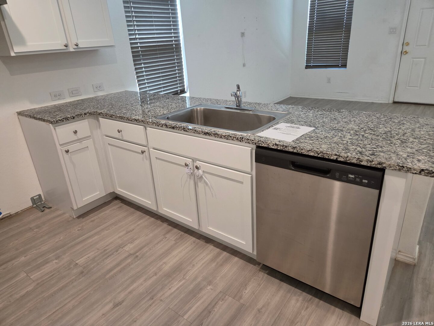 8112 Nube Medina San Antonio TX 78252