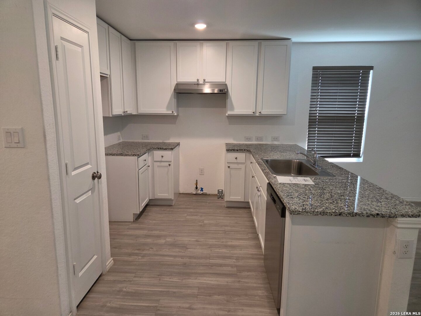 8112 Nube Medina San Antonio TX 78252