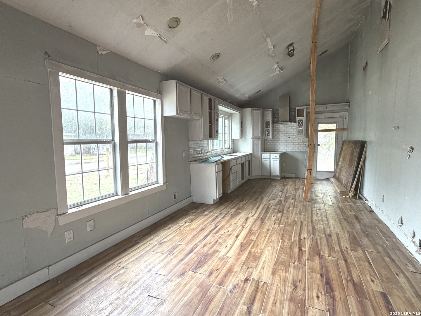 1122 Delaware Street San Antonio TX 78210