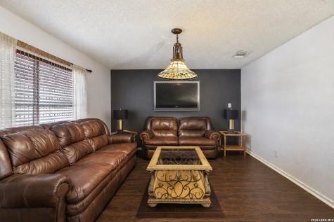 8151 Arrowhead Pool San Antonio TX 78254