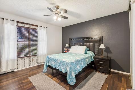 8151 Arrowhead Pool San Antonio TX 78254