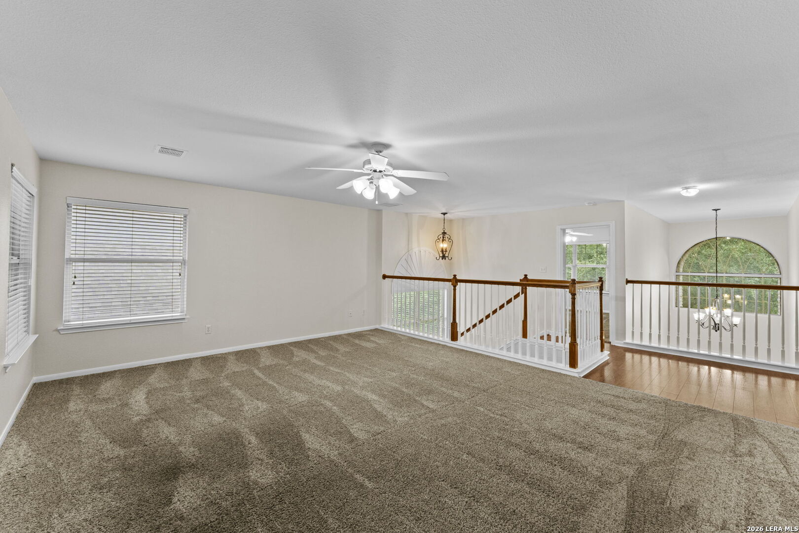 906 Elkins Lake San Antonio TX 78260