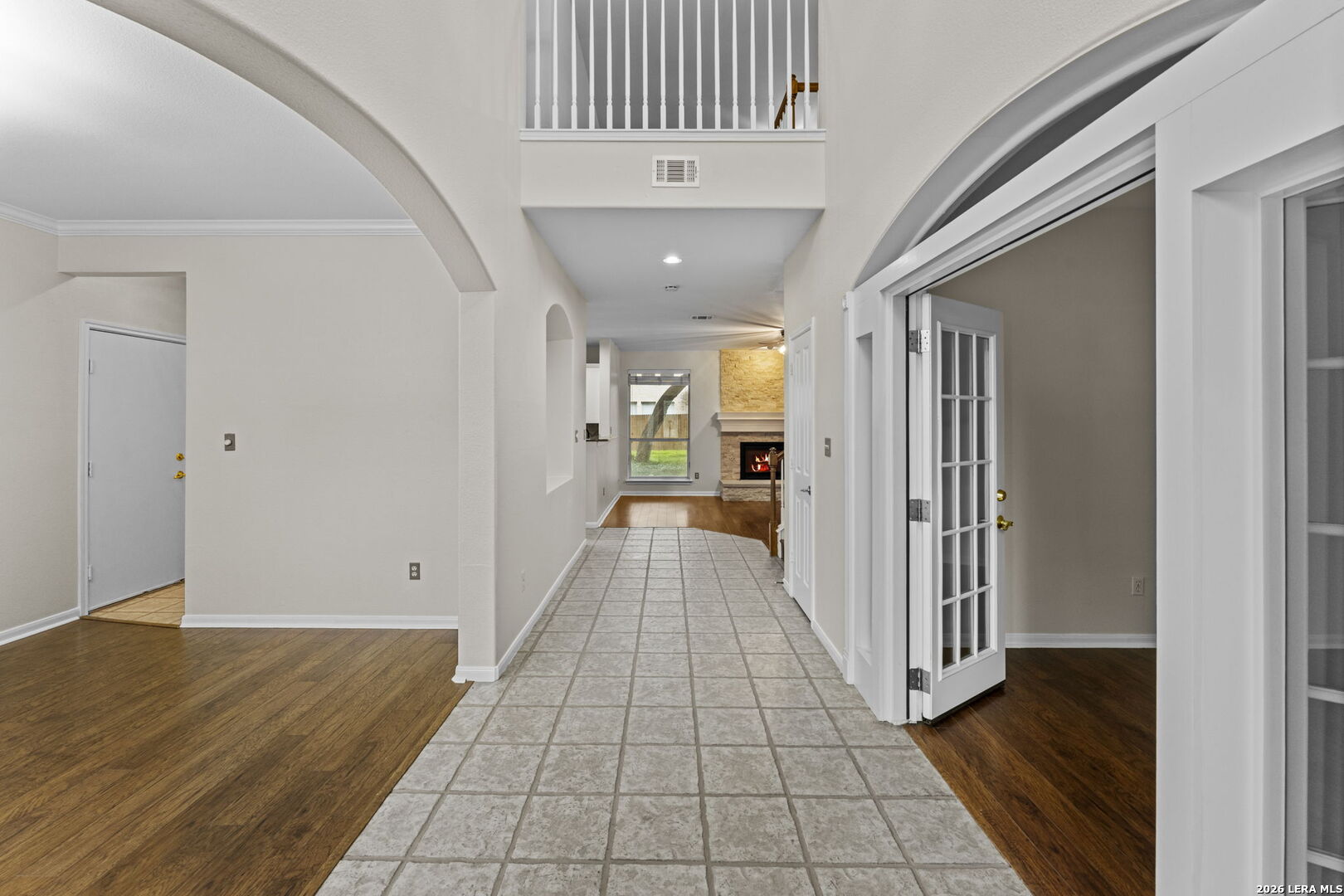 906 Elkins Lake San Antonio TX 78260