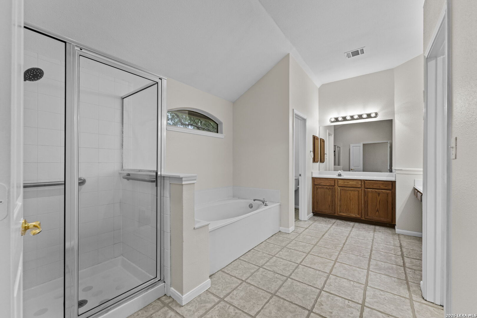 906 Elkins Lake San Antonio TX 78260
