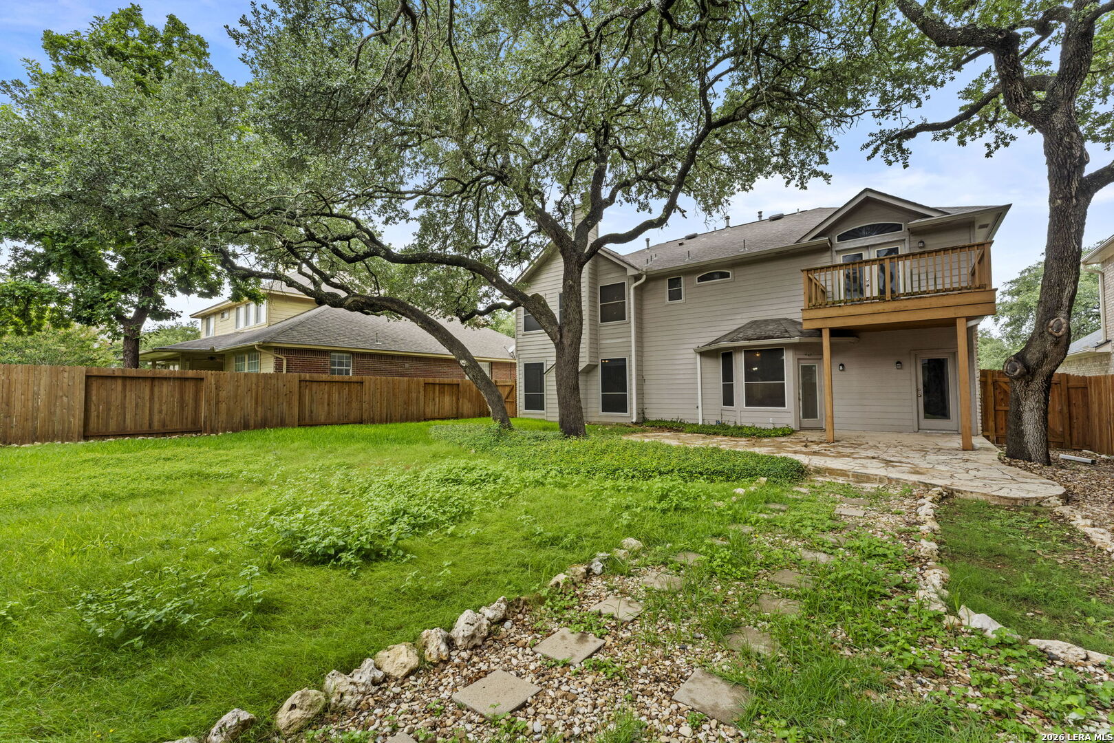 906 Elkins Lake San Antonio TX 78260
