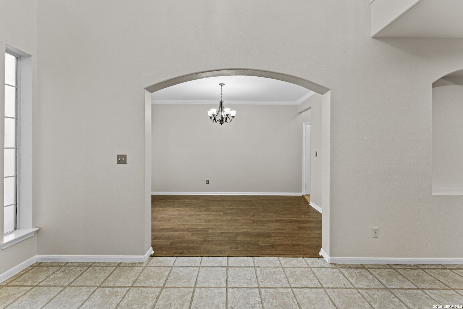 906 Elkins Lake San Antonio TX 78260