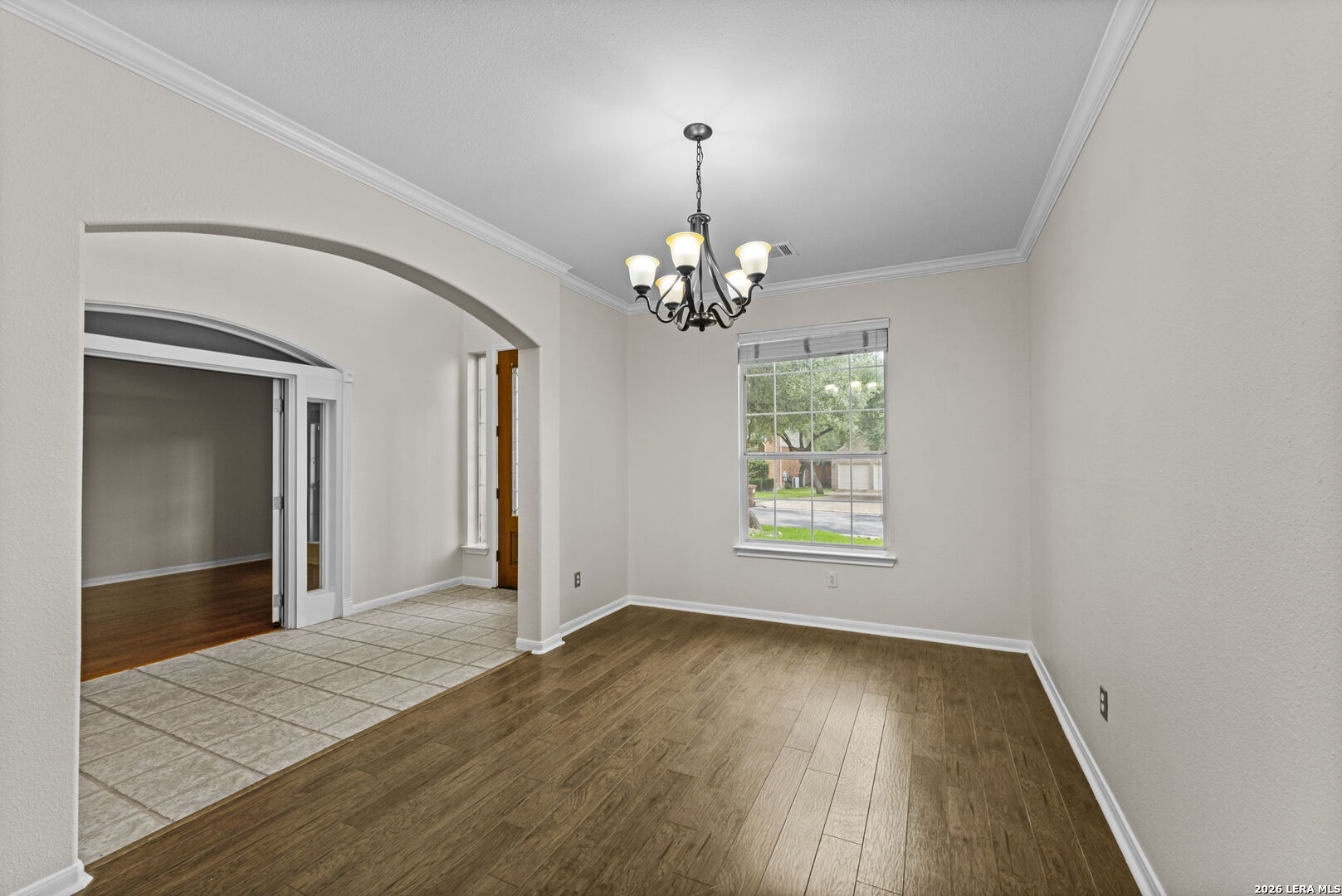 906 Elkins Lake San Antonio TX 78260