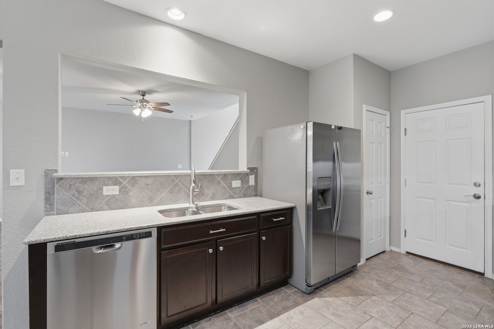 493 Auburn Park Selma TX 78154