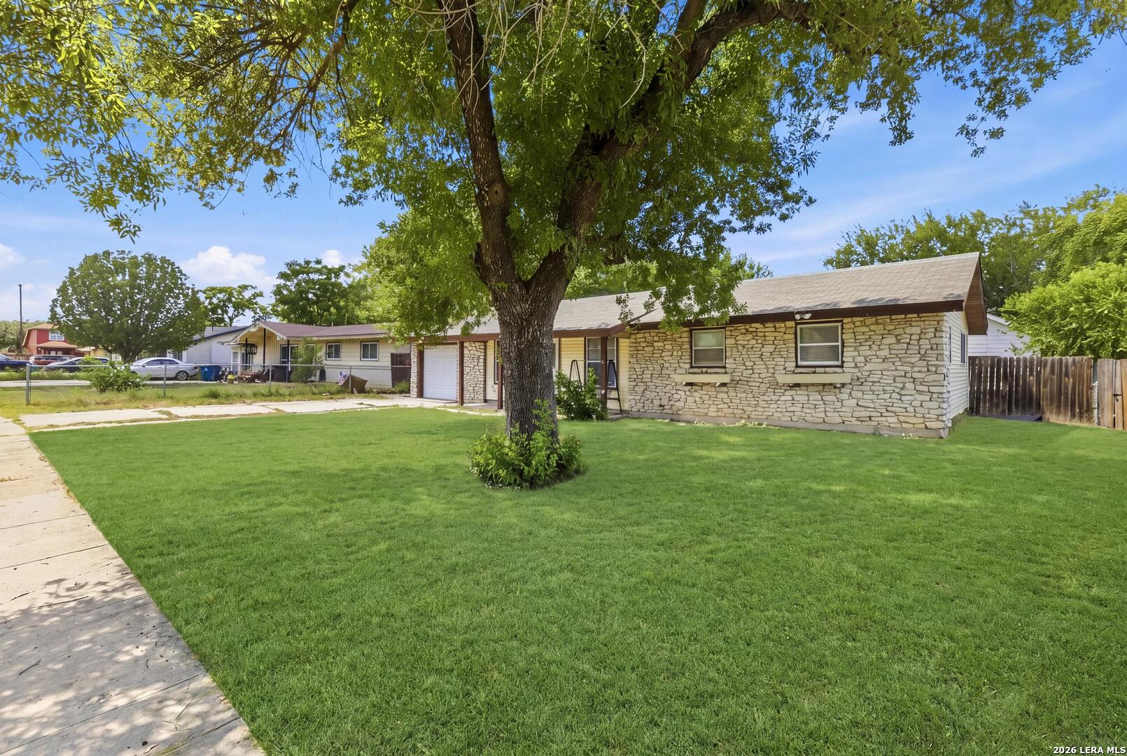 6283 Birch Valley Drive San Antonio TX 78242