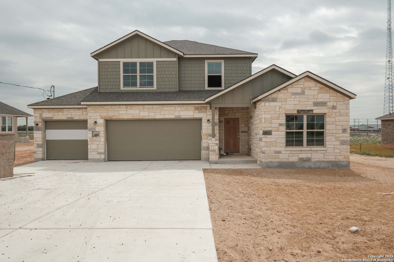 129 Willow Oak Trail Floresville TX 78114