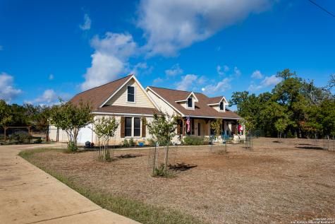1545 Kings Ranch Road Bandera TX 78003