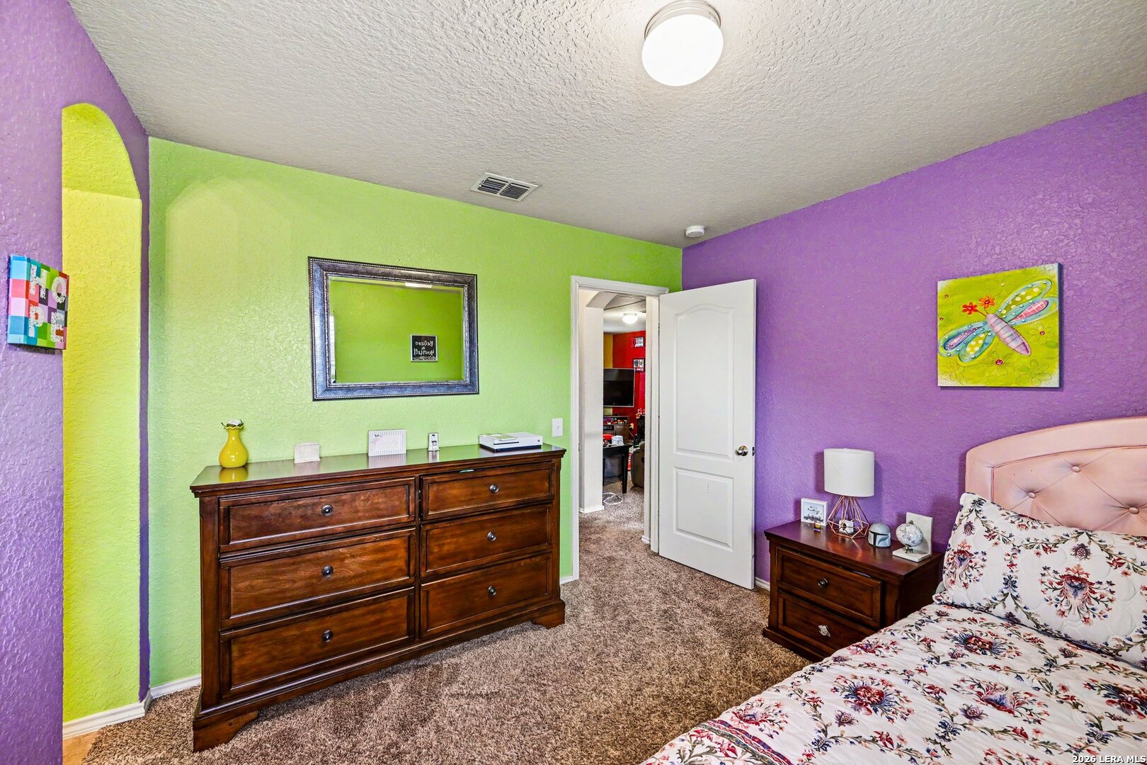 711 Oakwood Way San Antonio TX 78245