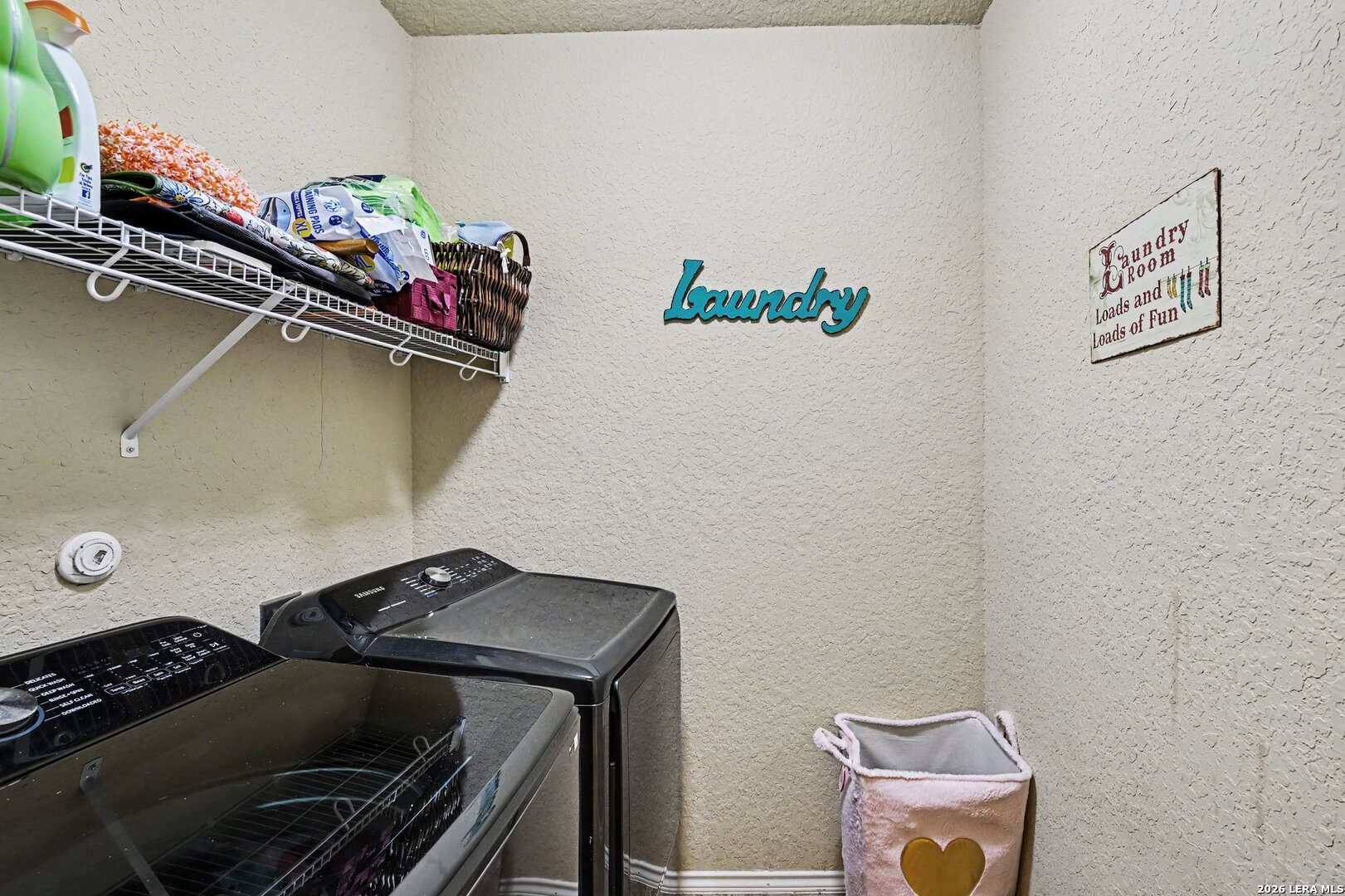 711 Oakwood Way San Antonio TX 78245