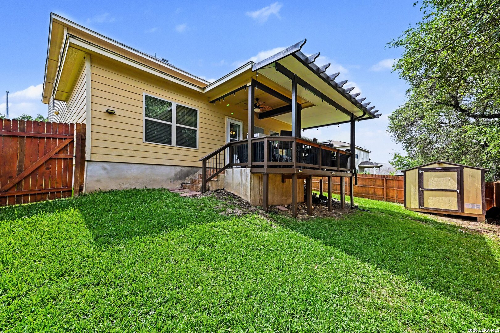 711 Oakwood Way San Antonio TX 78245