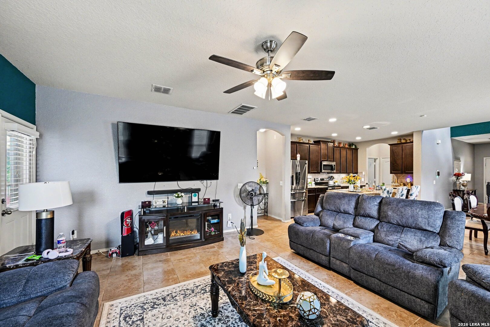 711 Oakwood Way San Antonio TX 78245