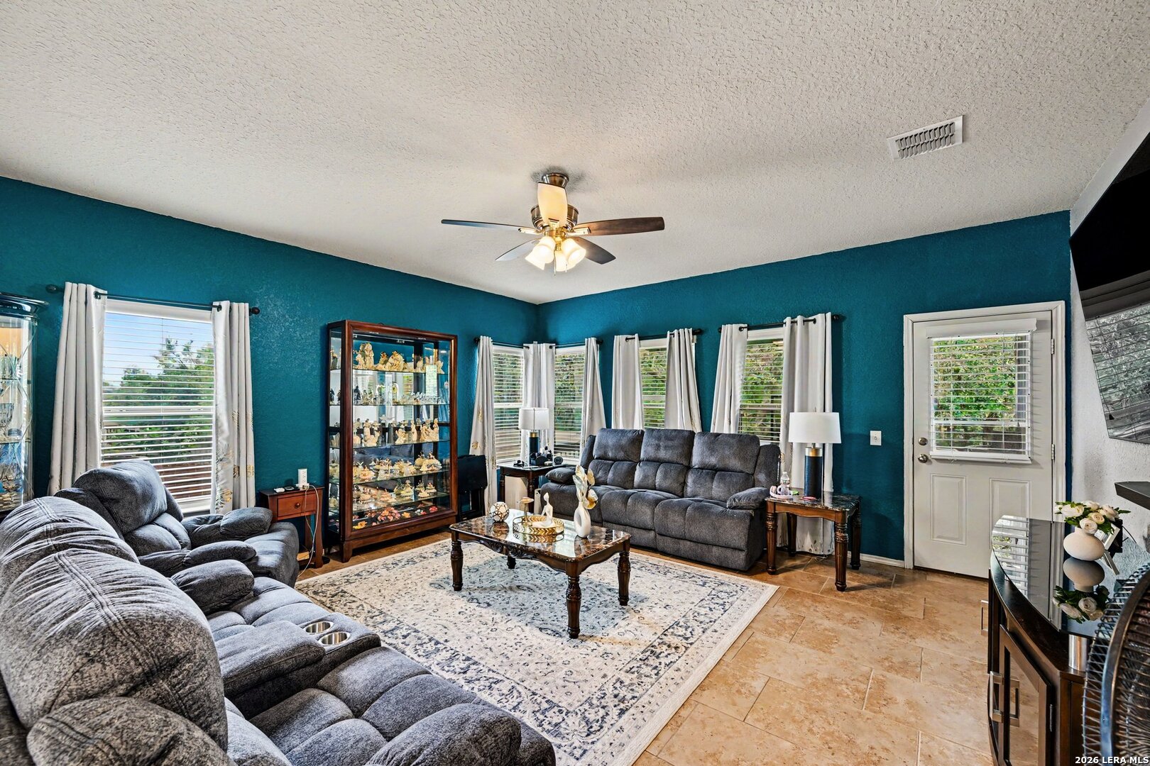 711 Oakwood Way San Antonio TX 78245