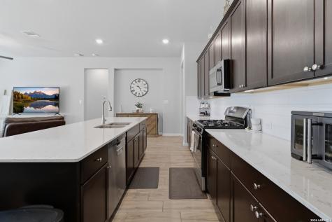 11906 Tower Creek San Antonio TX 78253